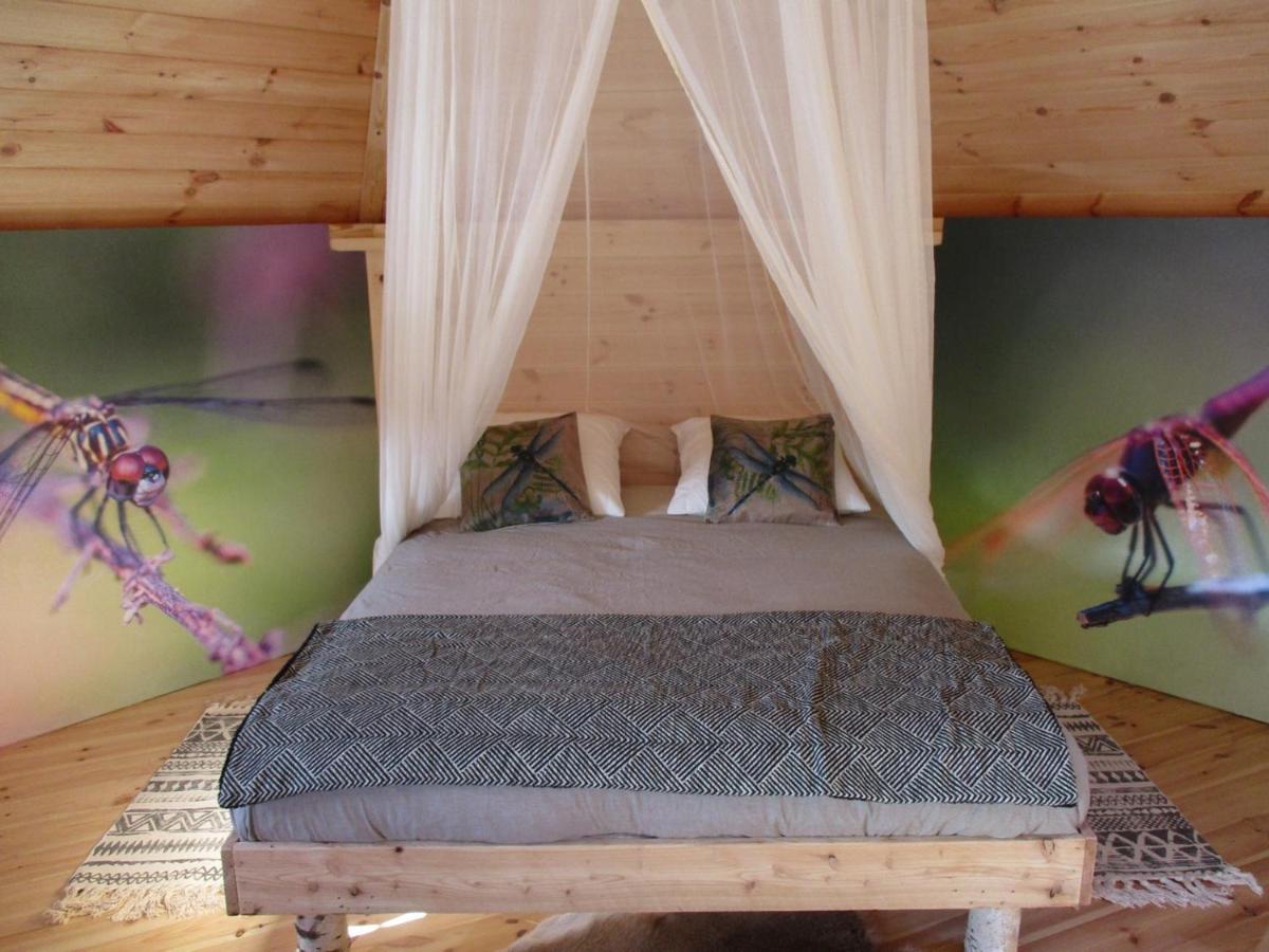 Les cabanes du Duzou Conques-en-Rouergue Extérieur photo
