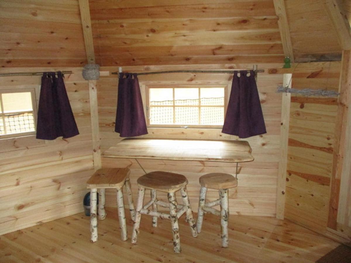 Les cabanes du Duzou Conques-en-Rouergue Extérieur photo